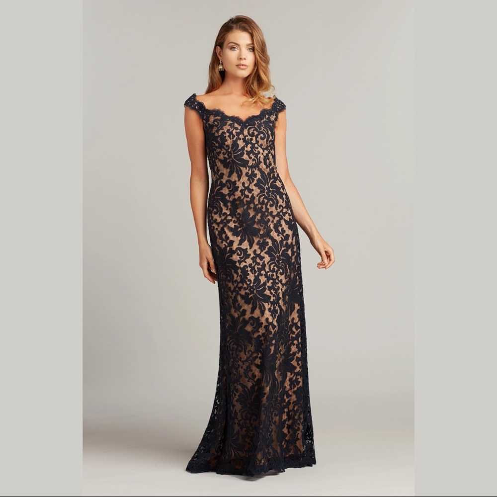 TADASHI SHOJI - CONDER EMBROIDERED TULLE GOWN - Picture 1 of 4